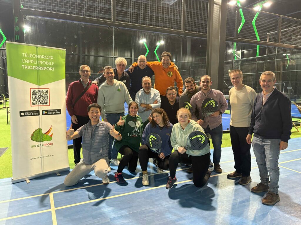 Team Building de Padel Schneider avec TriceraSport