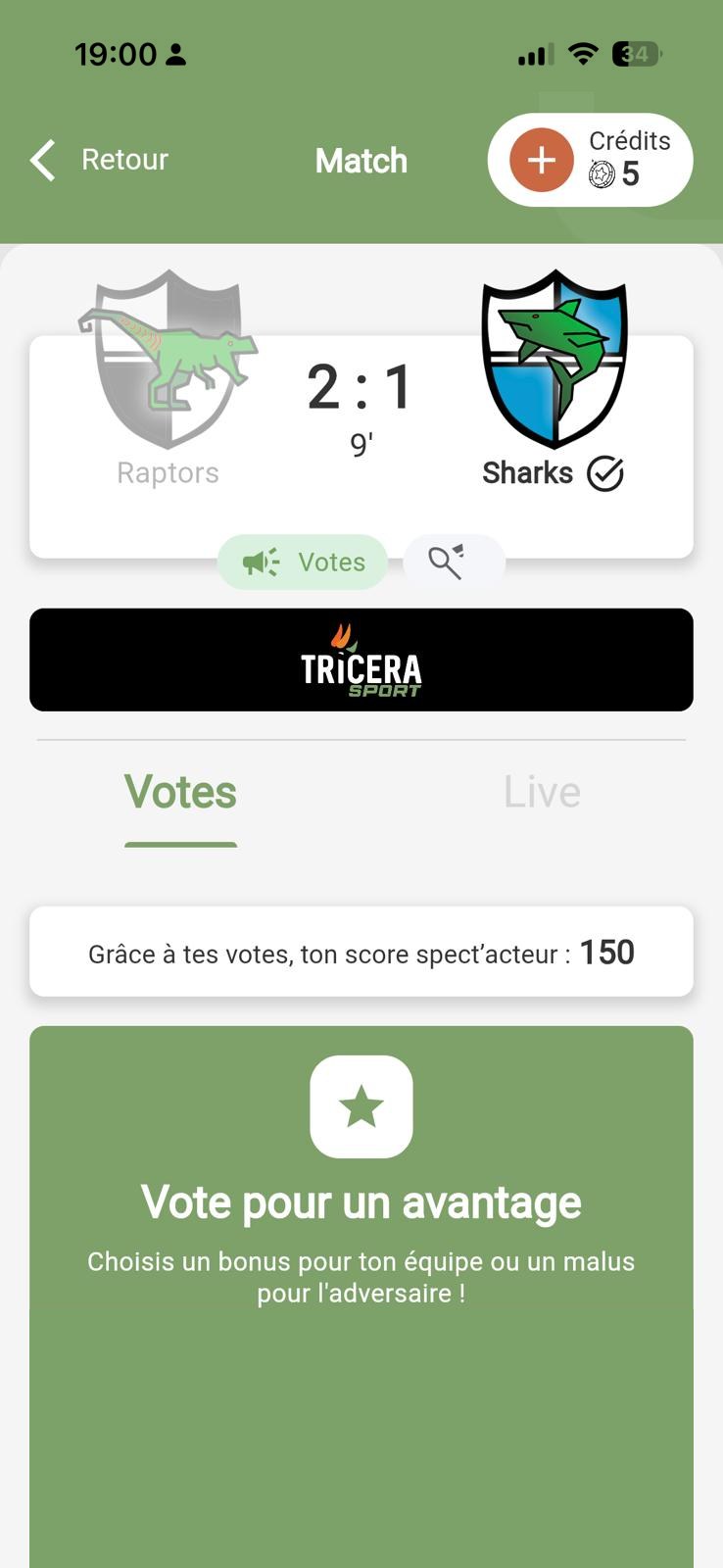 Écran de match dans l'appli TriceraSport : score en direct et votes du public